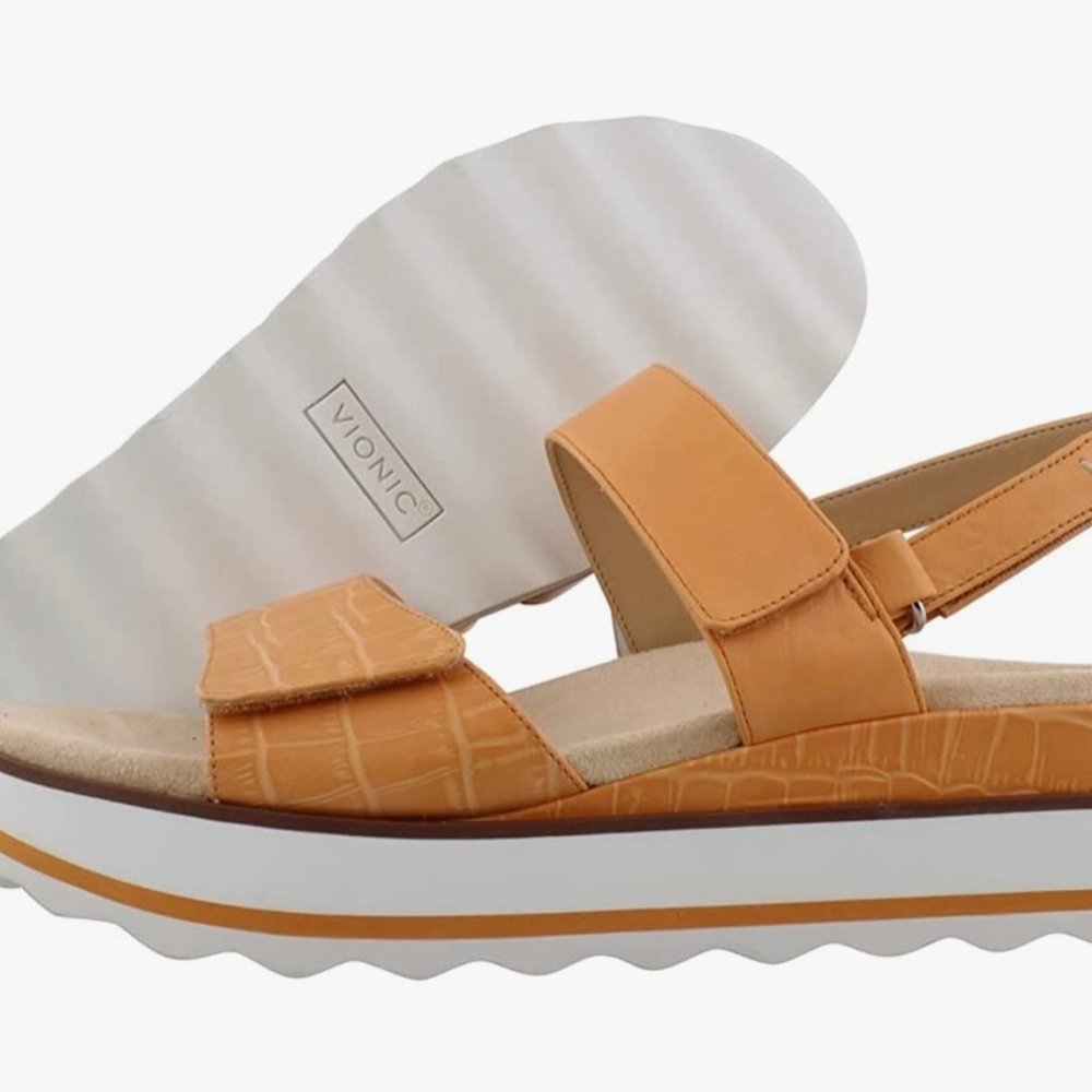 Vionic Phoenix Brielle Platform Sandals